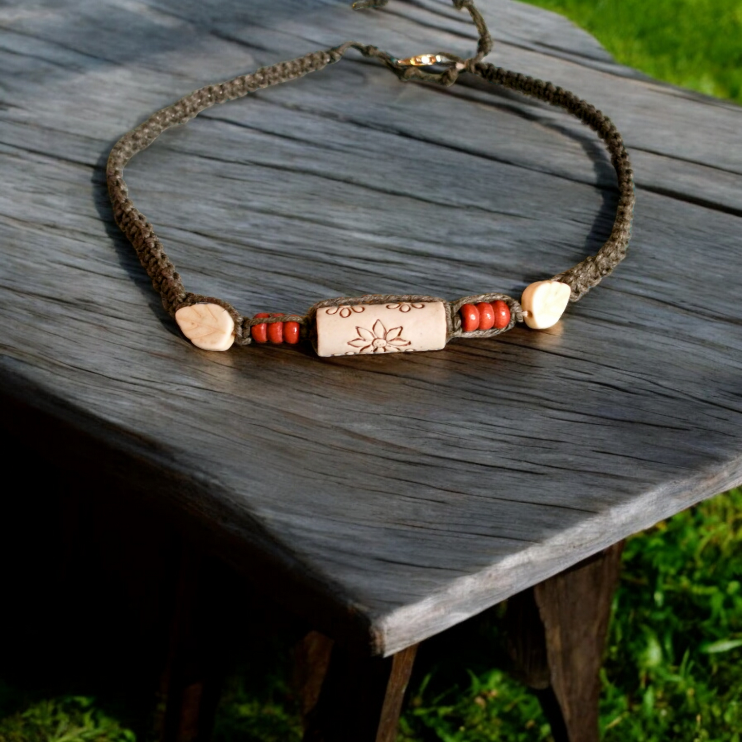 Earthy Clay Leaves Hemp Necklace