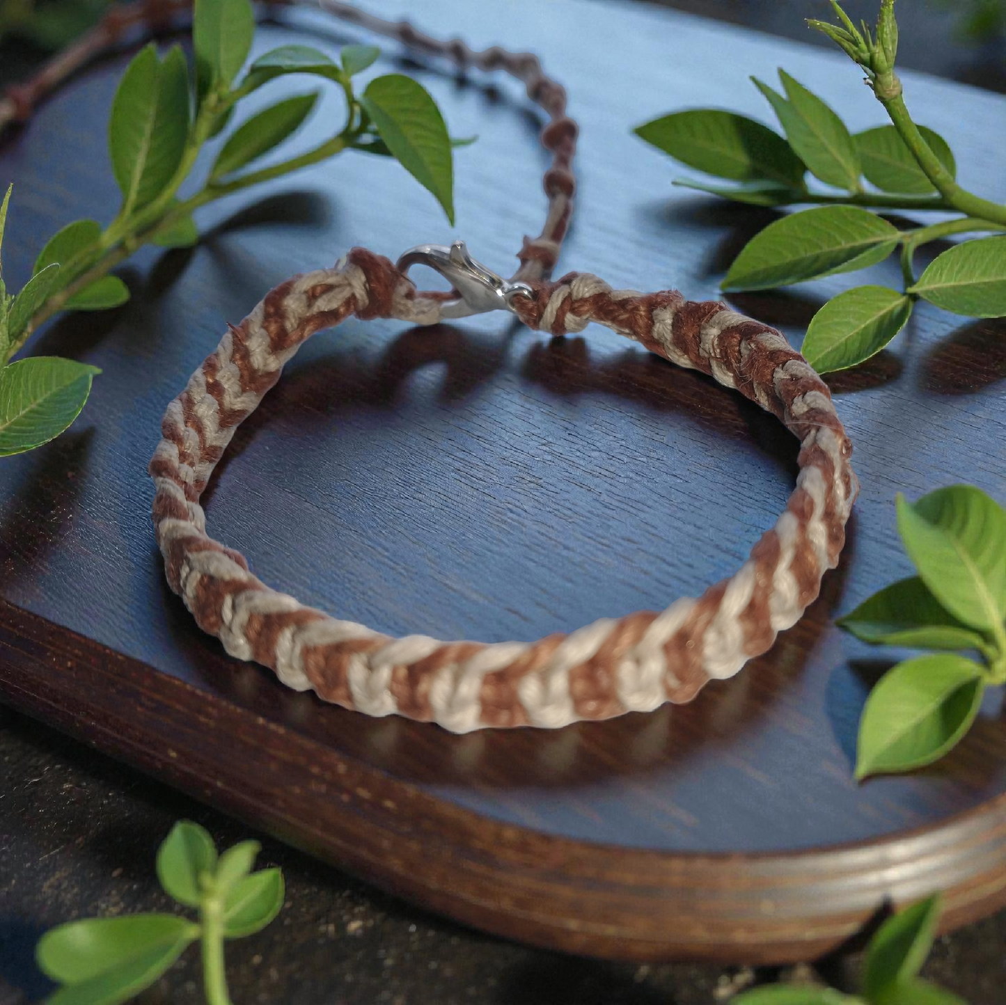 Men's Fishbone Hemp Bracelet