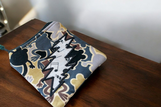 Grateful Camo Frogs Zipper Pouch