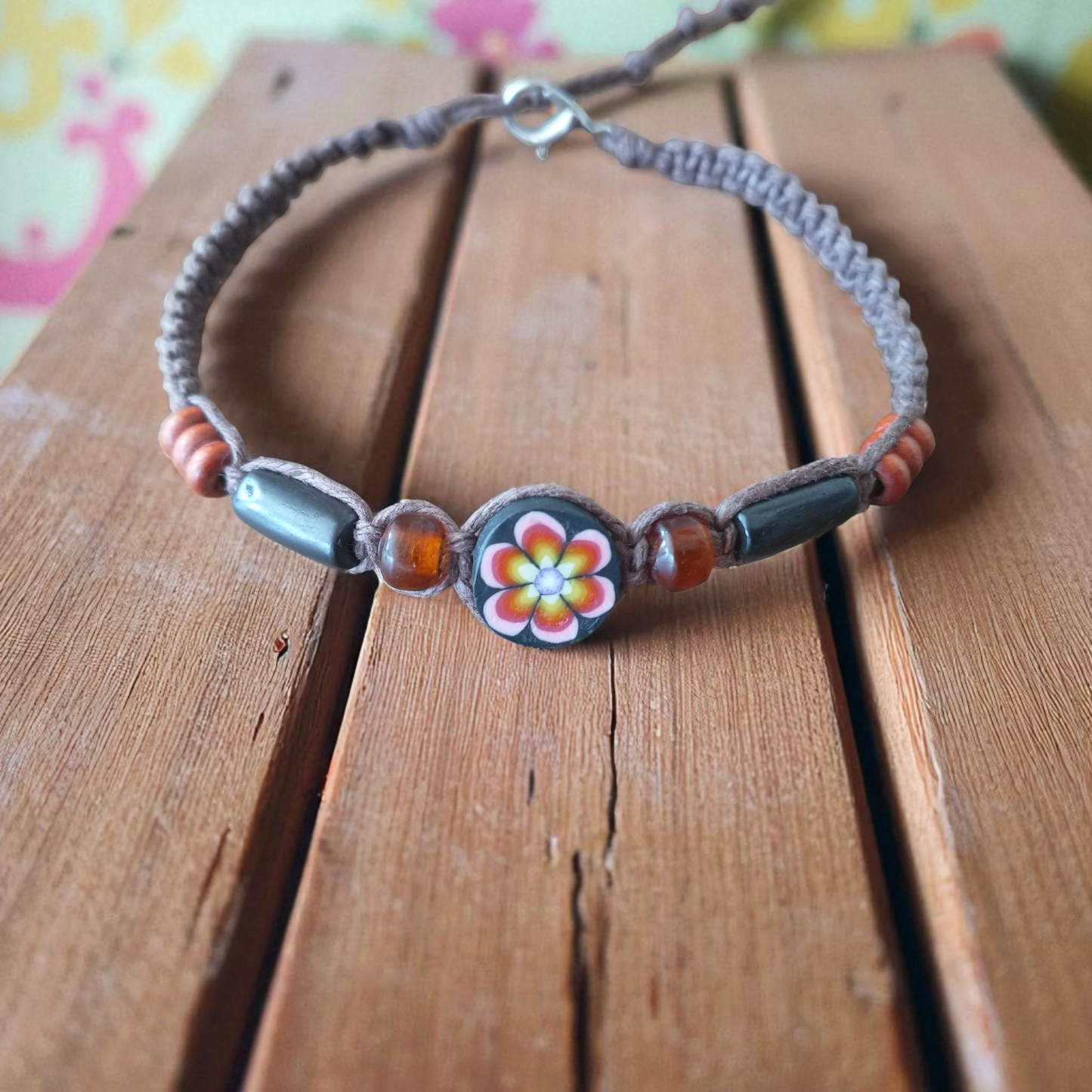 Red Daisy Hemp Anklet