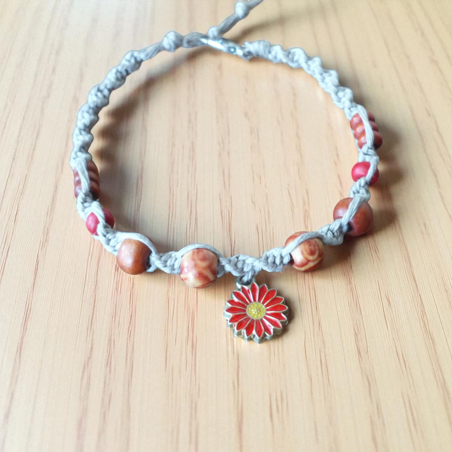 Red Daisy Hemp Anklet