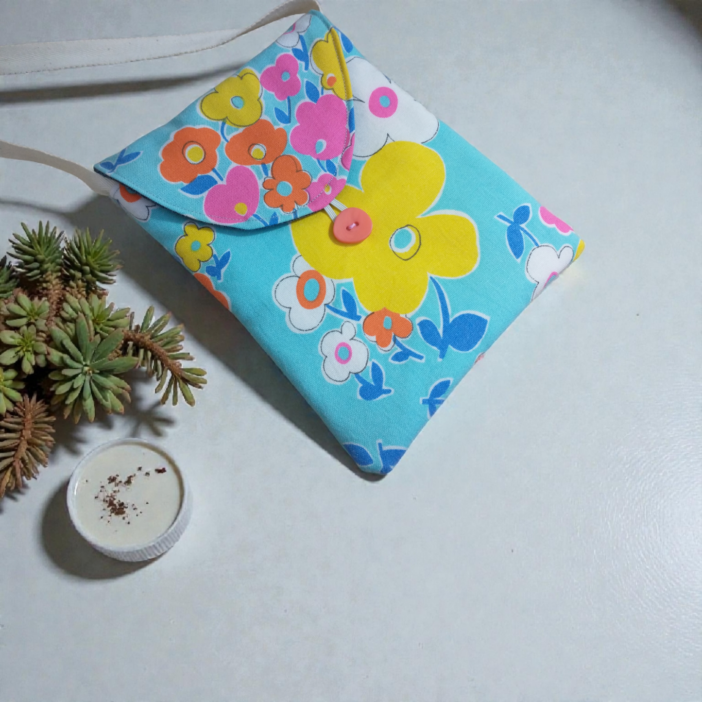 Vintage Flower Power Cross Body Bag
