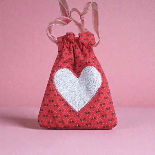 Vintage Lace Heart Holiday Pouch